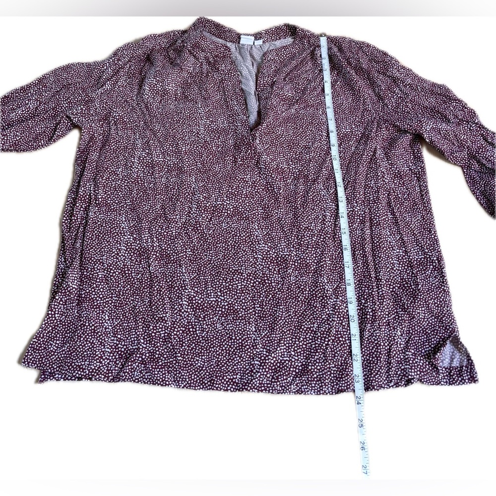 Gap Purple and White Rayon V-Neck Blouse - Picture 4 of 4